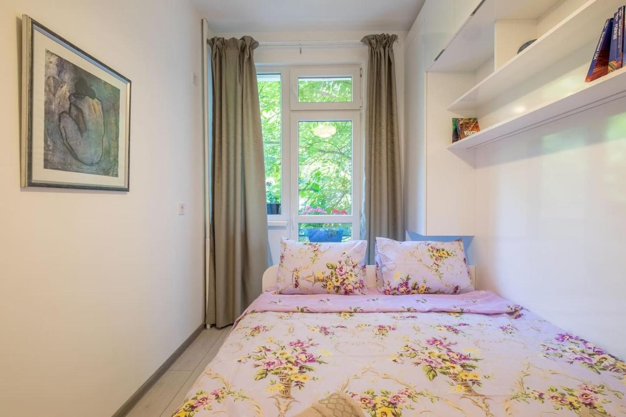 Your Perfect Place To Stay On Vitosha Str Apt Sofia Exterior foto